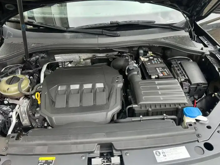 Volkswagen Tiguan L 2022 Model 330TSI Automatic 2WD Comfort Edition – фото 6