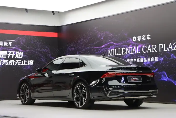 Audi A7 L 2024 Model 45 TFSI quattro S-line Shadow Warrior Edition – фото 5