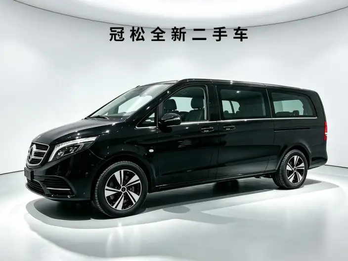 Viano 2024 Model 2.0T Business Edition 7 seat – фото 1