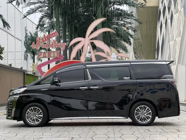 Vellfire 2021 Model Toyota Crown Hybrid 2.5L HV Supreme Edition – фото 4