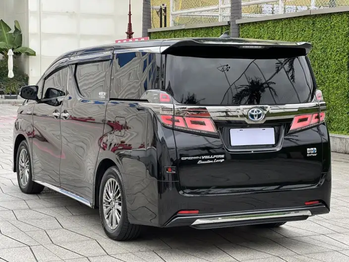Vellfire 2021 Model Toyota Crown Hybrid 2.5L HV Supreme Edition – фото 5