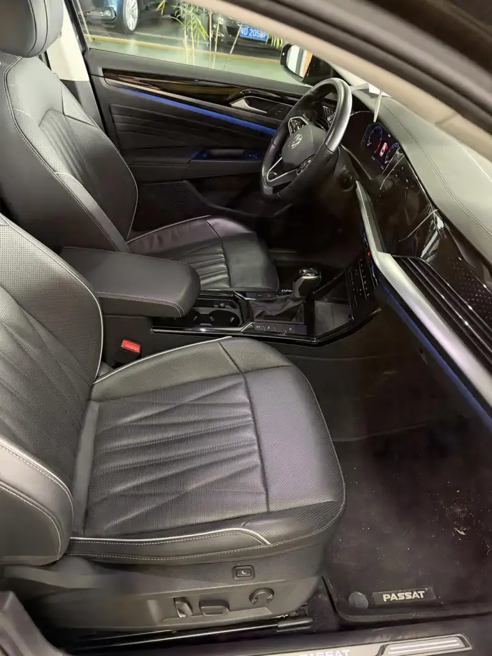 Volkswagen Passat 2022 Model 330TSI Starry sky Premium Edition – фото 6