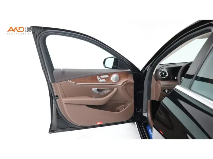 Mercedes-Benz E-Class 2022 Model Facelift II E 300 L Luxury Model sedan – фото 9