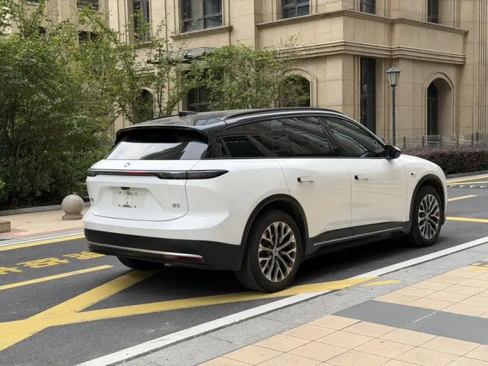 NIO ES6 2024 Model 75kWh – фото 7