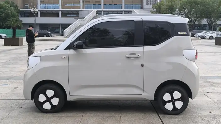 Wuling Hongguang MINIEV 2024 Model 215km Advanced version Lithium Iron Phosphate – фото 4