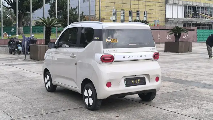 Wuling Hongguang MINIEV 2024 Model 215km Advanced version Lithium Iron Phosphate – фото 5