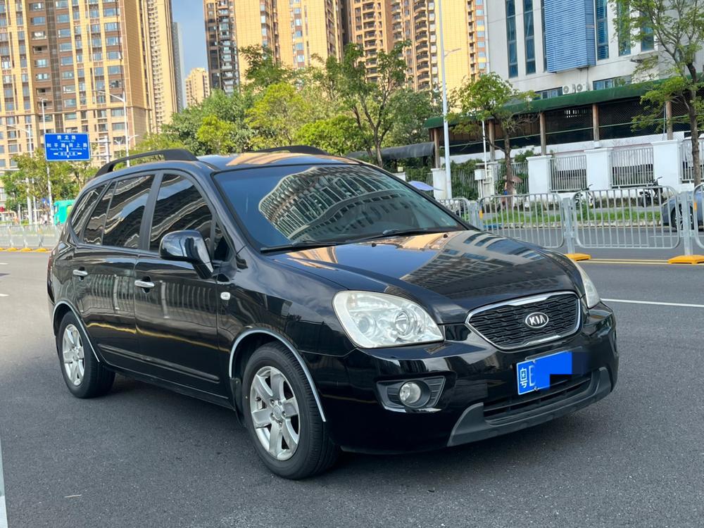 Kia Carens 2007 модификация 2.0L 7 seat Standard Edition – фото 3