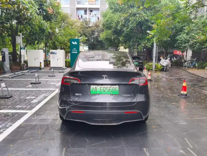 Model Y 2024 Model Long Battery Life Pro All-wheel drive version – фото 4