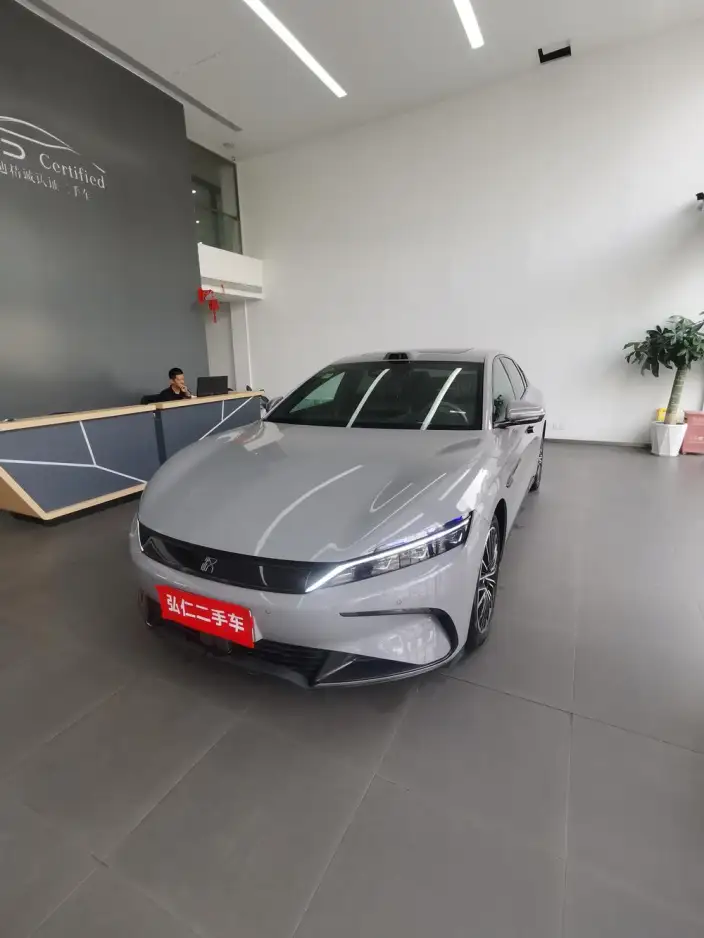 BYD Han EV 2025 Model Smart Driving Edition 701KM LiDAR Exclusive Model – фото 1