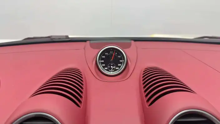 Porsche 718 2023 Model Cayman T – фото 8