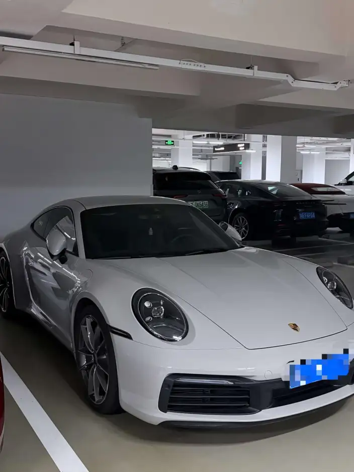 PORSCHE 911 2023 Model Carrera 3.0T – фото 8
