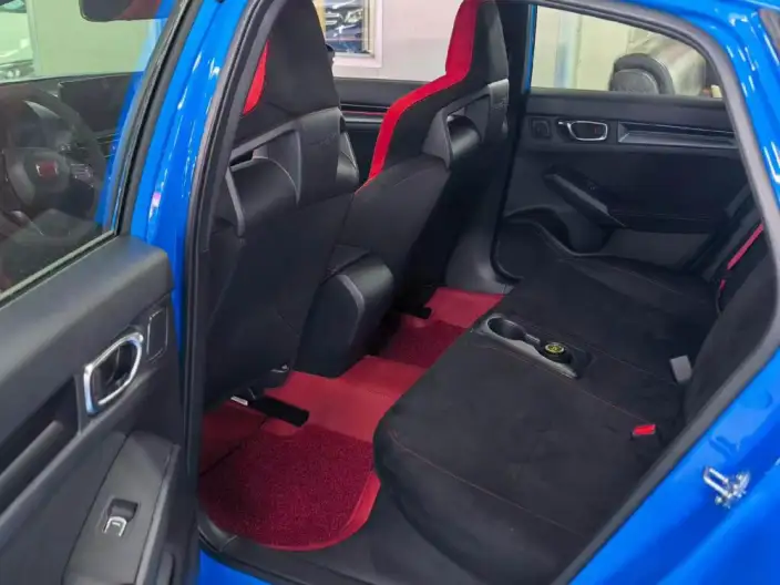 Honda Civic Imported 2023 Model 420TURBO TYPE R – фото 9