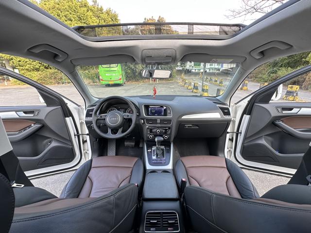 Audi Q5 2016 40 TFSI Technology – фото 8