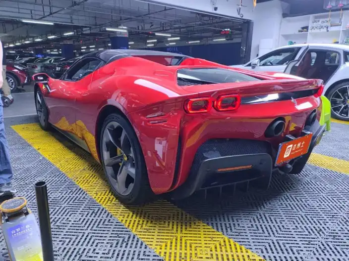 Ferrari SF90 2021 Model 3.9T V8 Spider
