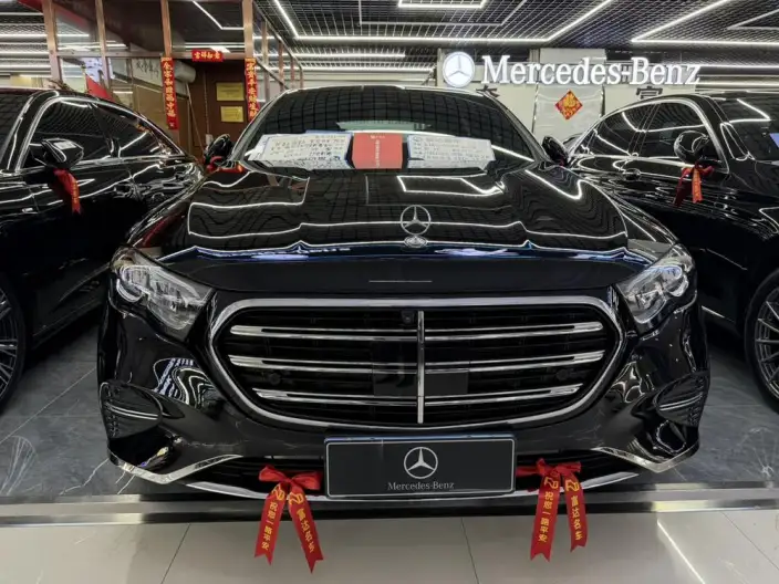 Mercedes-Benz E-Class 2025 Model E 260 L 4MATIC sedan – фото 2