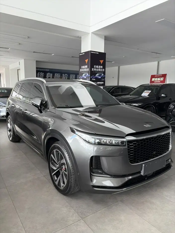 Li Auto ONE 2021 Model Extended Range 6 seat Edition – фото 3
