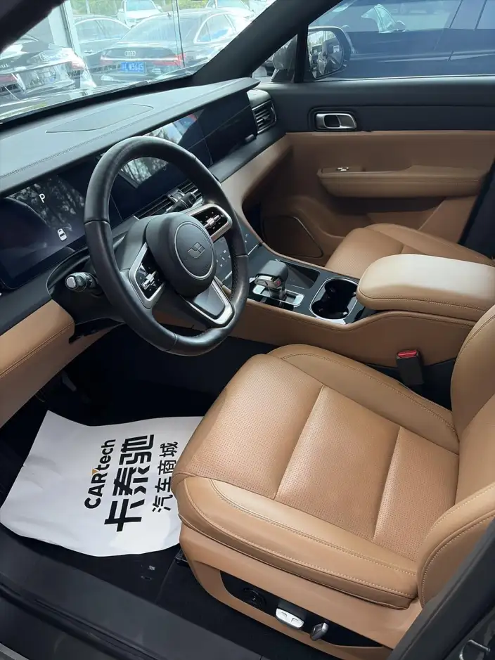Li Auto ONE 2021 Model Extended Range 6 seat Edition – фото 10