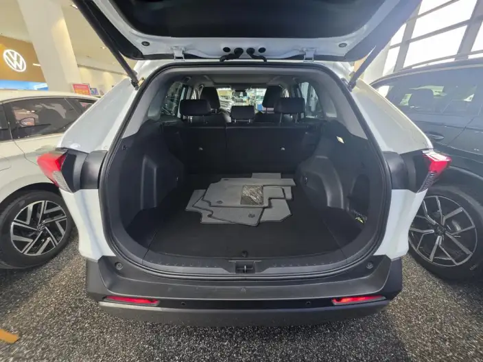 Toyota RAV4 2023 Model Intelligent Hybrid 2.5L E-CVT 2WD Elite Edition – фото 3