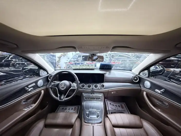 Mercedes-Benz E-Class 2022 Model Facelift E 260 L sedan – фото 8
