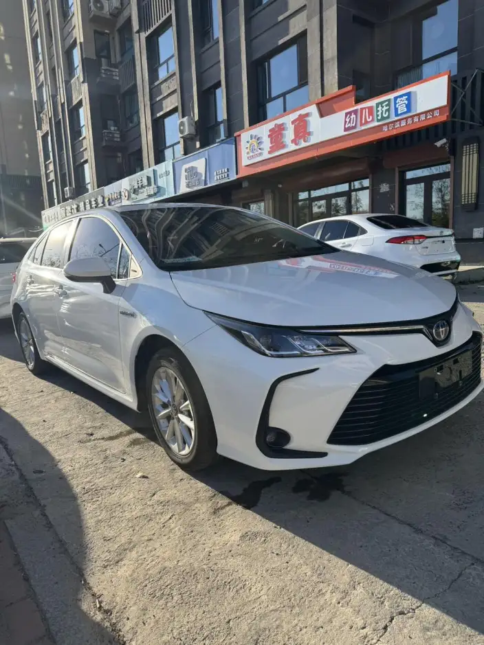 Toyota Corolla 2021 Model Hybrid 1.8L E-CVT Elite Edition – фото 3