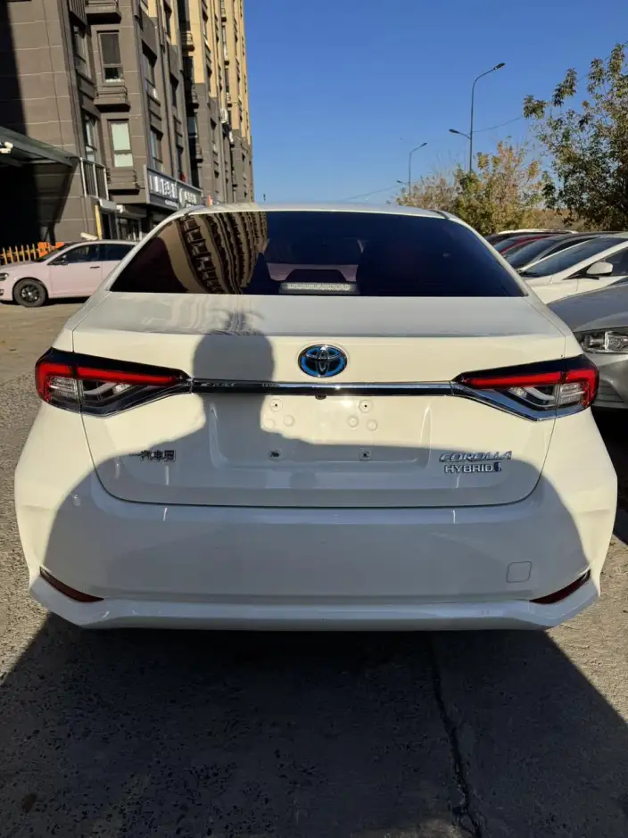 Toyota Corolla 2021 Model Hybrid 1.8L E-CVT Elite Edition – фото 5