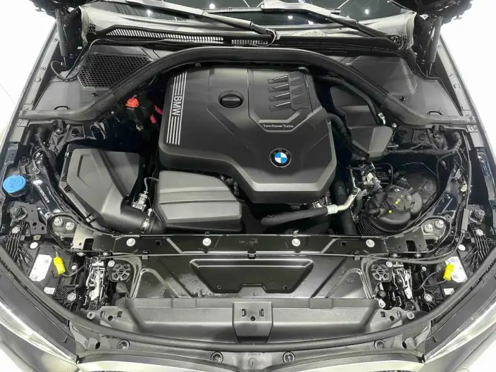 BMW 3 Series 2023 Model 320Li M Sports Set – фото 8