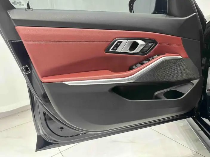 BMW 3 Series 2023 Model 320Li M Sports Set – фото 10