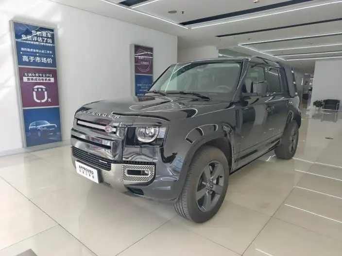 Land Rover Defender 2023 Model 110 3.0T P400 X-Dynamic HSE