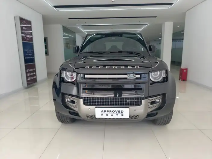 Land Rover Defender 2023 Model 110 3.0T P400 X-Dynamic HSE