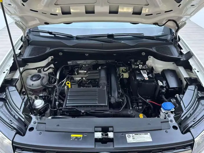 Volkswagen Tharu 2022 Model 280TSI 2WD Deluxe Edition – фото 7