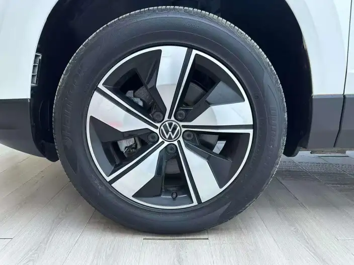 Volkswagen Tharu 2022 Model 280TSI 2WD Deluxe Edition – фото 9