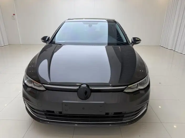 Volkswagen Golf 2021 Model 280TSI DSG Pro – фото 2