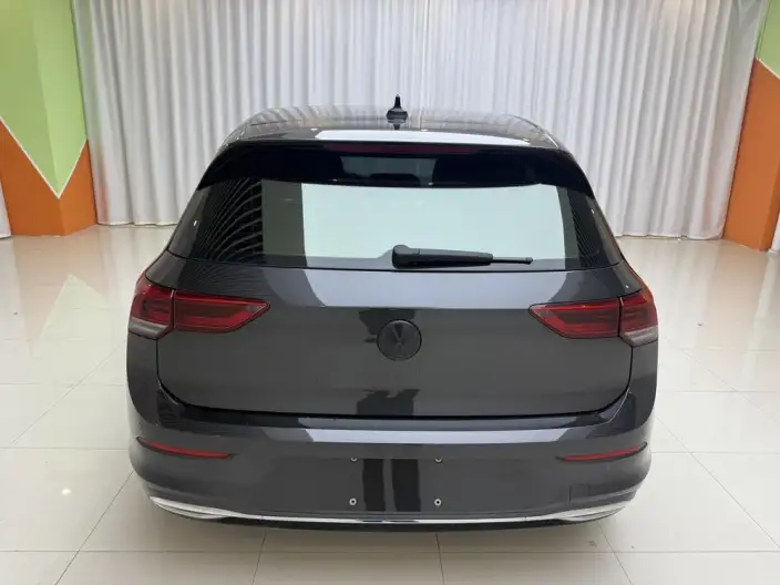 Volkswagen Golf 2021 Model 280TSI DSG Pro – фото 5