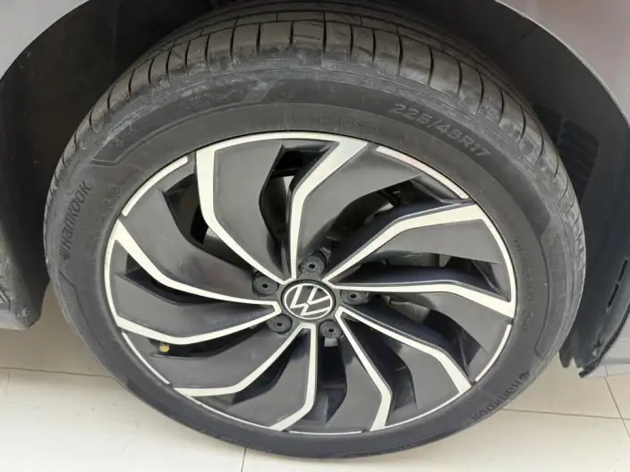Volkswagen Golf 2021 Model 280TSI DSG Pro – фото 9