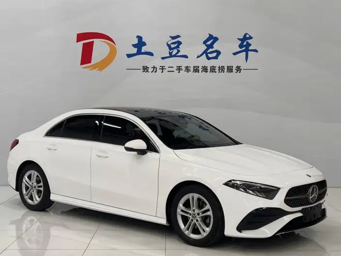Mercedes-Benz A-class 2023 Model A 180 L – фото 3