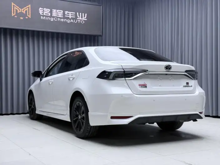 Toyota Corolla 2021 Model 1.5L CVT GR SPORT Sports Edition – фото 4