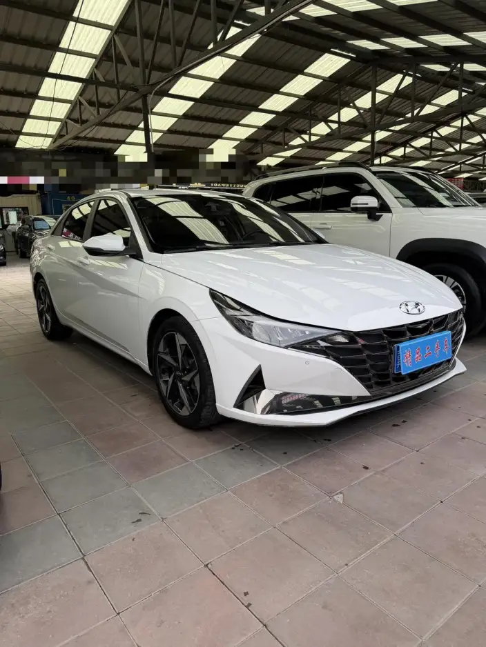 Hyundai Ioniq 2022 Model 1.5L CVT LUX Premium Edition – фото 3