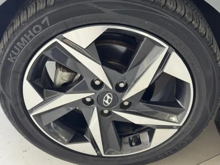 Hyundai Ioniq 2022 Model 1.5L CVT LUX Premium Edition – фото 6
