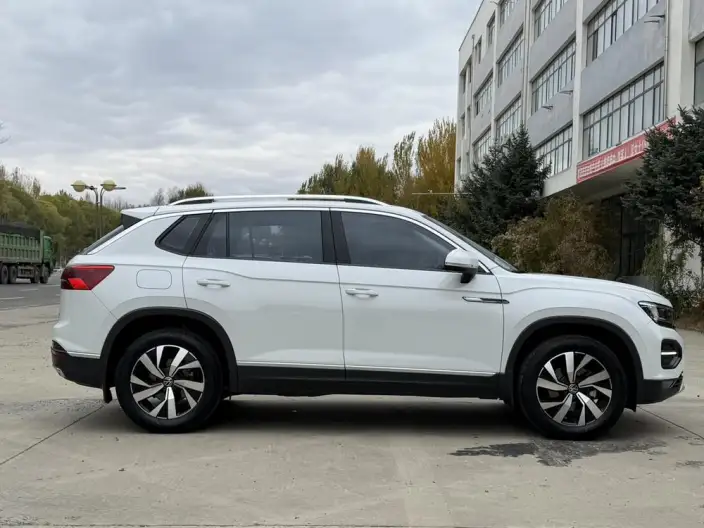 Volkswagen Tayron 2022 Model 280TSI 2WD Luxury Zhilian Edition – фото 8