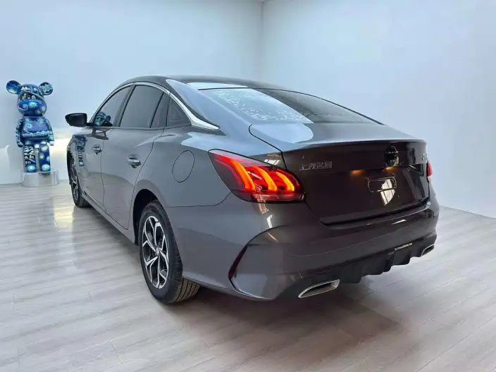 MG5 2022 Model 180DVVT CVT Youth Ultimate Edition