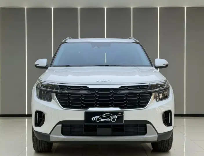 Kia Seltos 2023 Model 1.5L IVT Deluxe Edition