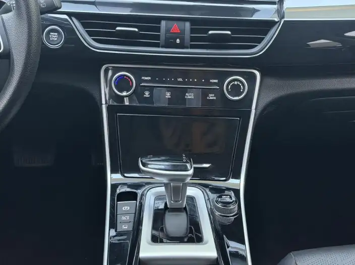 Kia Seltos 2023 Model 1.5L IVT Deluxe Edition – фото 10