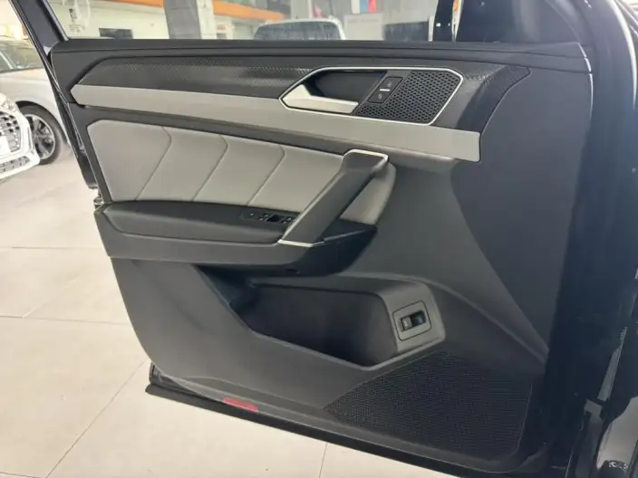 Volkswagen Tayron 2023 Model 280TSI 2WD Luxury Plus Advanced version – фото 10