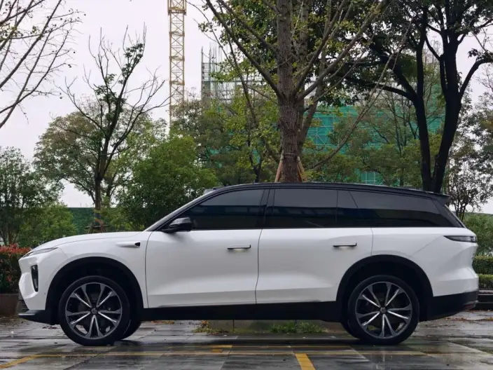 NIO ES8 2024 Model 75kWh – фото 3
