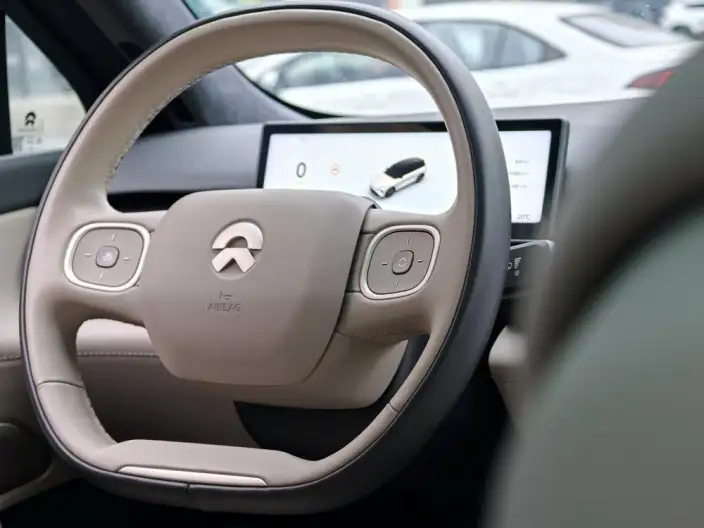 NIO ES8 2024 Model 75kWh – фото 8