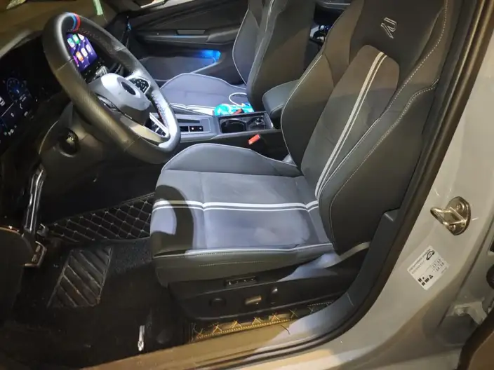 Volkswagen Golf 2024 Model 280TSI DSG R-Line 50 Legend Edition – фото 10