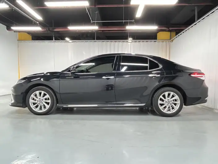 Toyota Camry 2023 Model 2.0G Deluxe Edition – фото 4