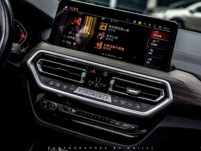 BMW X3 2023 Model xDrive30i Leading Model M Night Set – фото 6