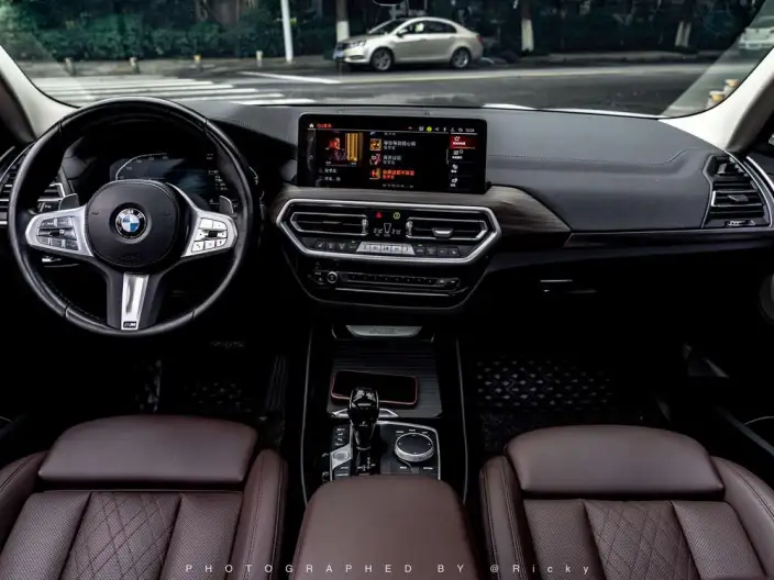 BMW X3 2023 Model xDrive30i Leading Model M Night Set – фото 8