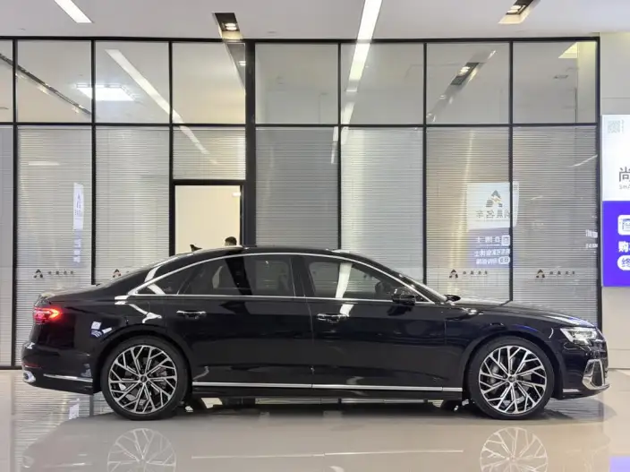 Audi A8 2024 Model A8L 55 TFSI quattro Flagship Model – фото 6